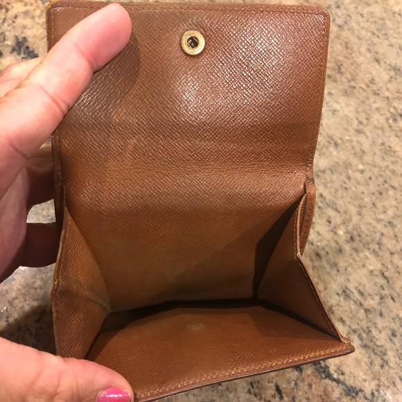 ❌SOLD❌Authentic Louis Vuitton Porte Elise wallet - Picture 2 of 8